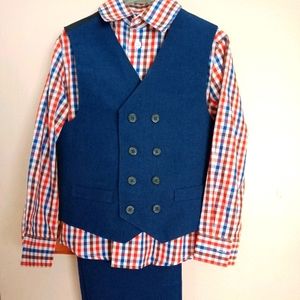 Boys 3 piece suit set size 5